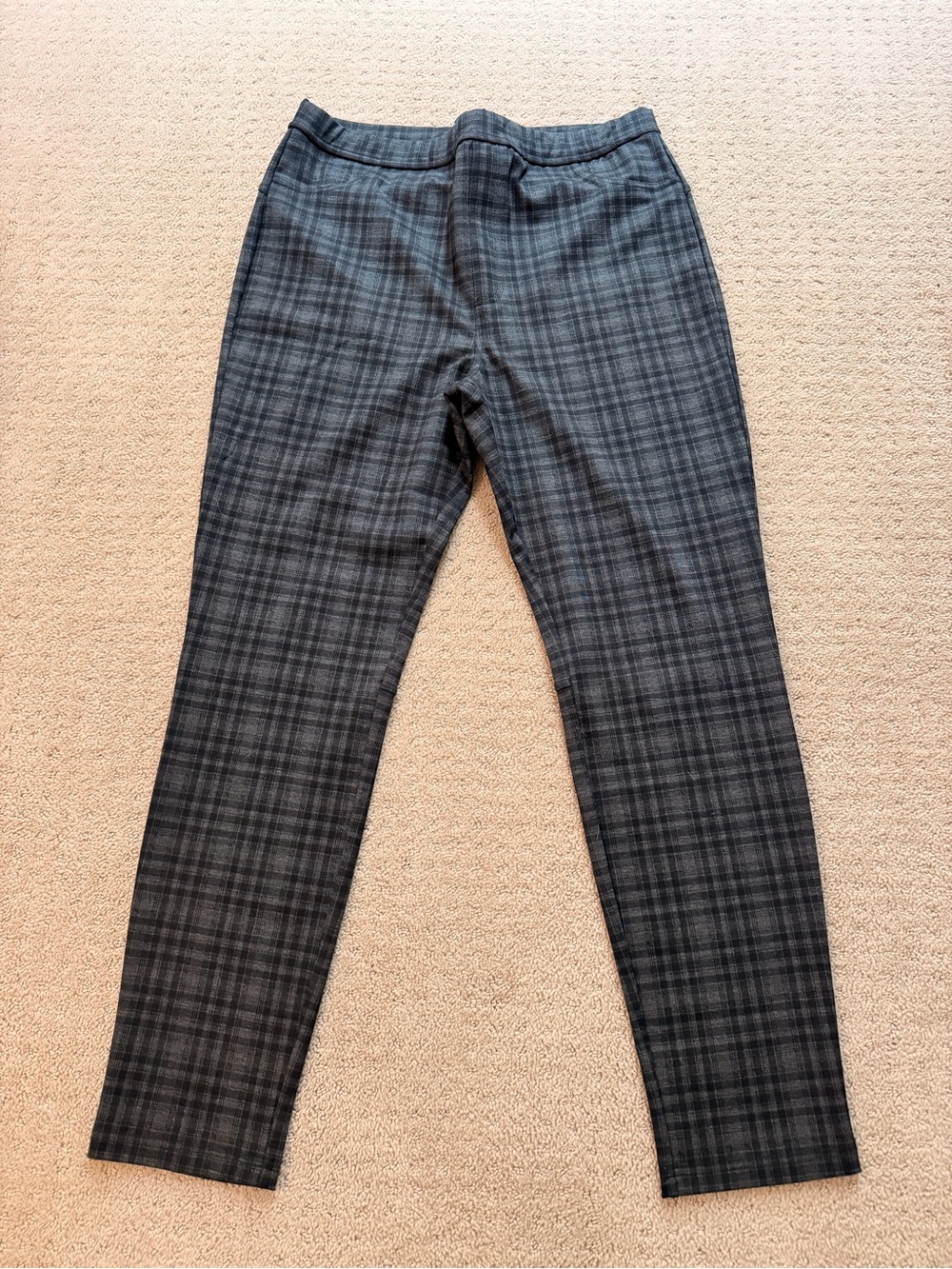 Sanctuary Women's Gray and Black Plaid Leggings